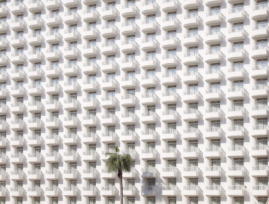 La fotografía arquitectónica llega al Museo de Aguas de Alicante con Manuel Álvarez Diestro