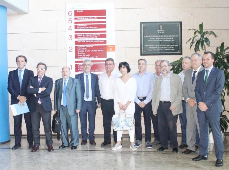 Representantes de los sindicatos en la jornada realizada sobre el fin de las concesiones - 