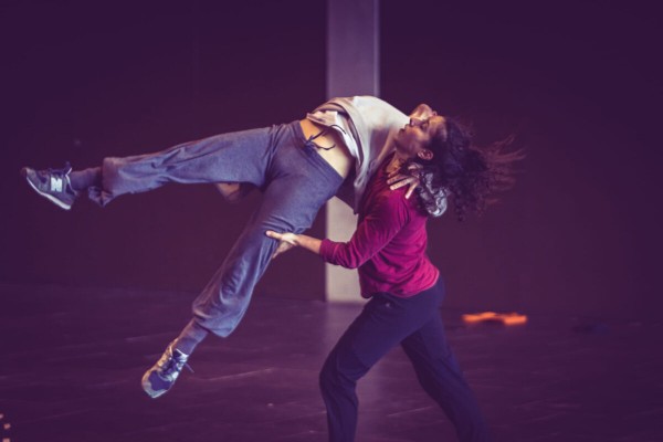 El circ i la dansa s'apoderen de 'Fresca!', en una edició amb cinc companyies valencianes