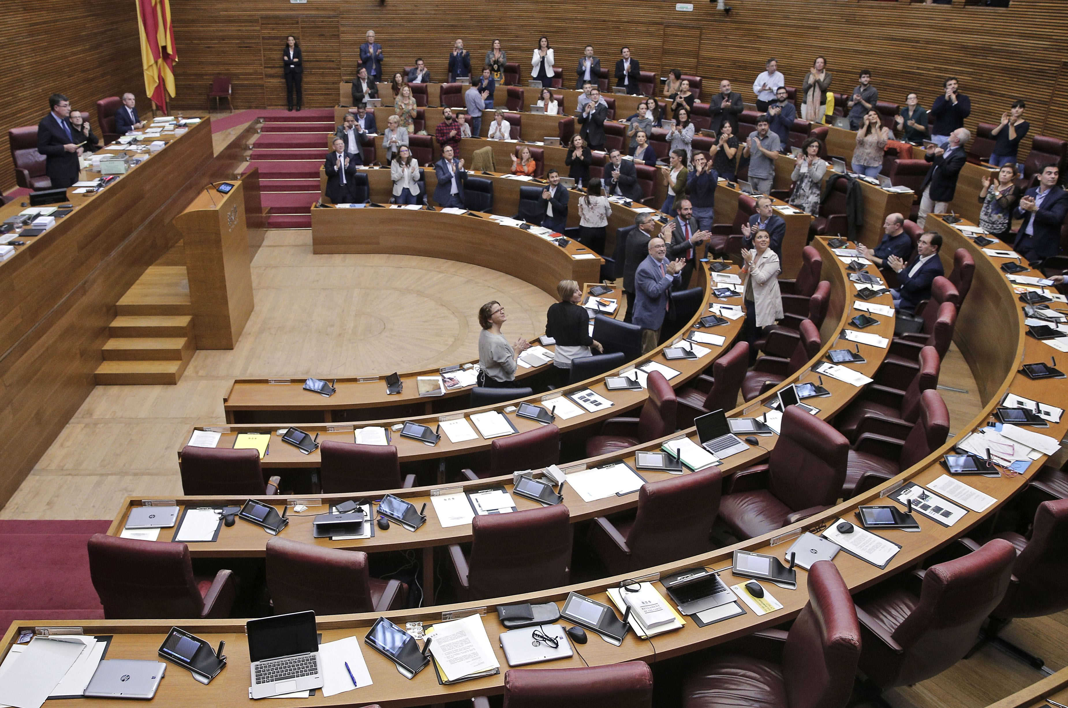 El PP deja vacante un asiento en el Consejo Rector de la futura RTVV