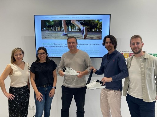  Investigadors del Campus d’Alcoi de la UPV experimenten amb neuromarketing, salut i calçat