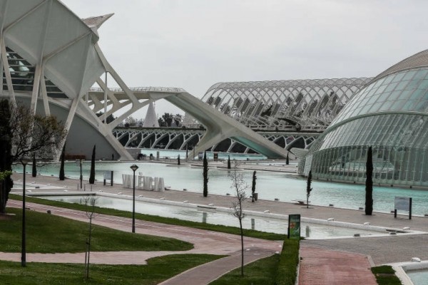 Santiago Calatrava, premiado por su trayectoria en la Bienal de Florencia
