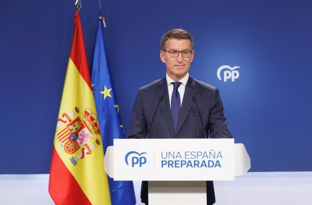 Feijóo dice que si gobierna derogará la Ley de Memoria y la Ley Trans, y revisará la ley de Eutanasia y la de Educación
