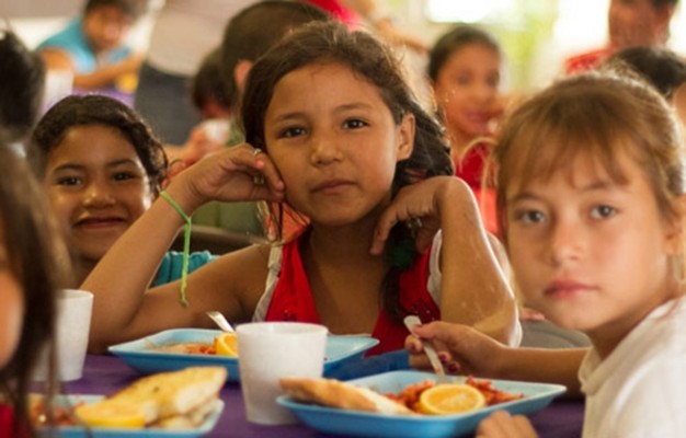 El Programa de Ayuda Alimentaria 2016 repartirá 4 millones de kilos de comida en la Comunitat