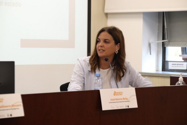 Sandra Gómez: 