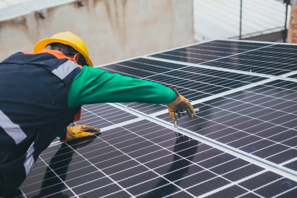 Autoconsumo colectivo, tarea pendiente de la legislatura del 'boom' de los hogares solares