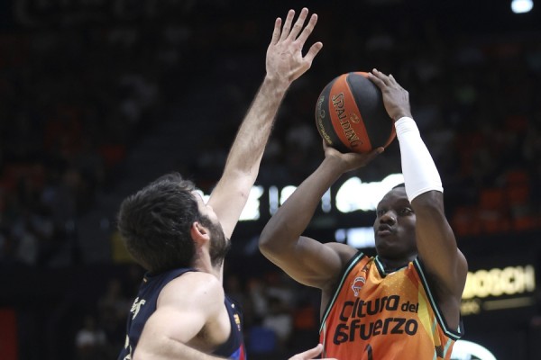 El fiasco de la temporada de Valencia Basket abre la puerta a cambios estructurales