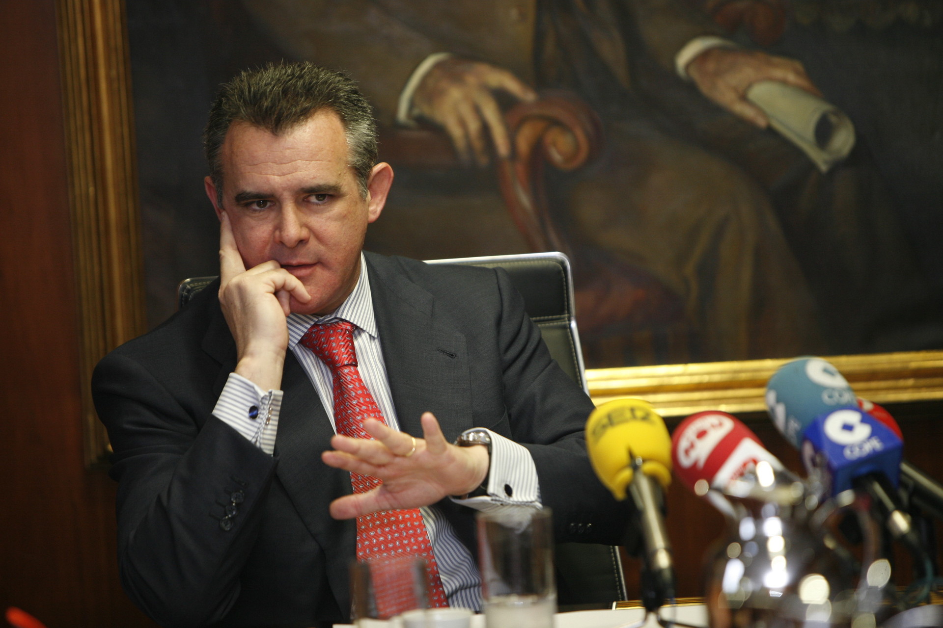 Nefinsa esquiva la disolución al refinanciar 480 millones de deuda