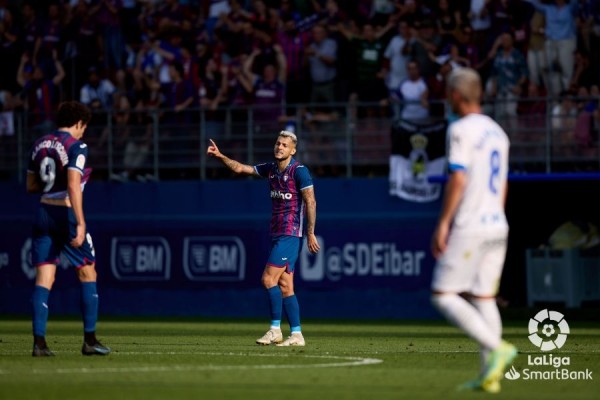 El Alavés toma una ligera ventaja en la 'otra' eliminatoria