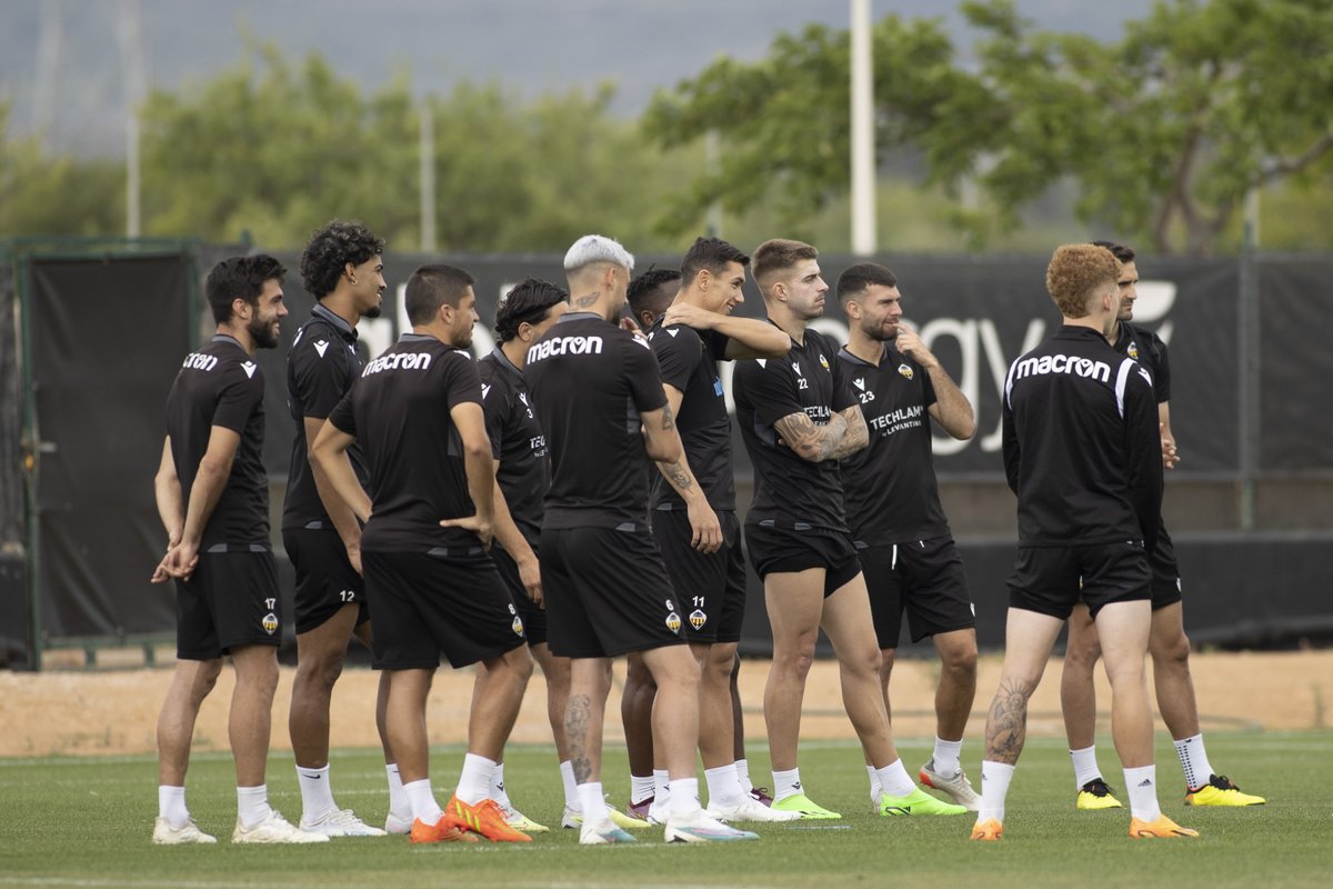 El Castellón inicia su camino hacia la gloria