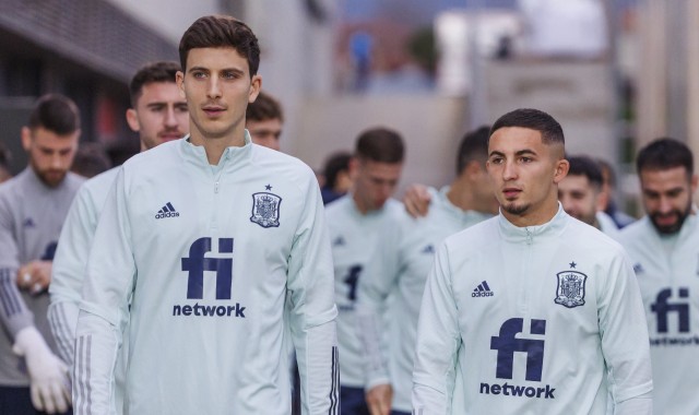 Yeremy Pino, único 'groguet' en la Selección: De la Fuente no convoca a Pau ni a Gerard