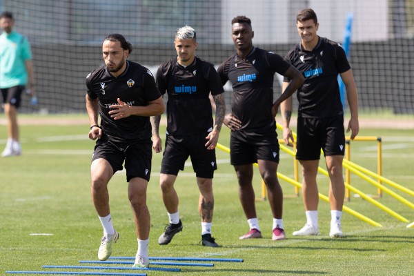 El CD Castellón, con toda la plantilla disponible para el 'play off'