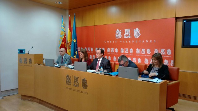 El Consell presupuesta 26 millones para cerrar la antigua RTVV y 29 para la nueva televisión