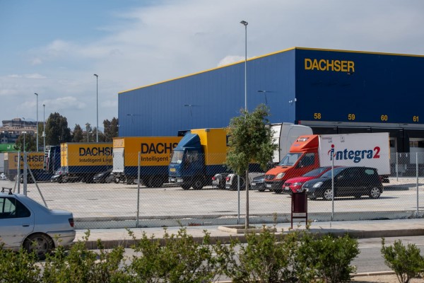 Dachser activa su centro logístico en el Puerto y multiplica su capacidad de distribución en Alicante