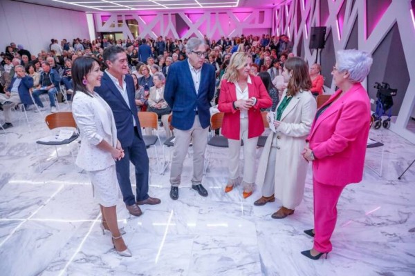 Ana Sala busca un pacto con el PSPV para evitar que César Sánchez (PP) sea alcalde en Calp


