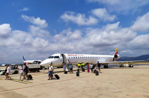 El Aeropuerto de Castellón reactiva este jueves la ruta de Sevilla y el sábado estrena la de Roma
