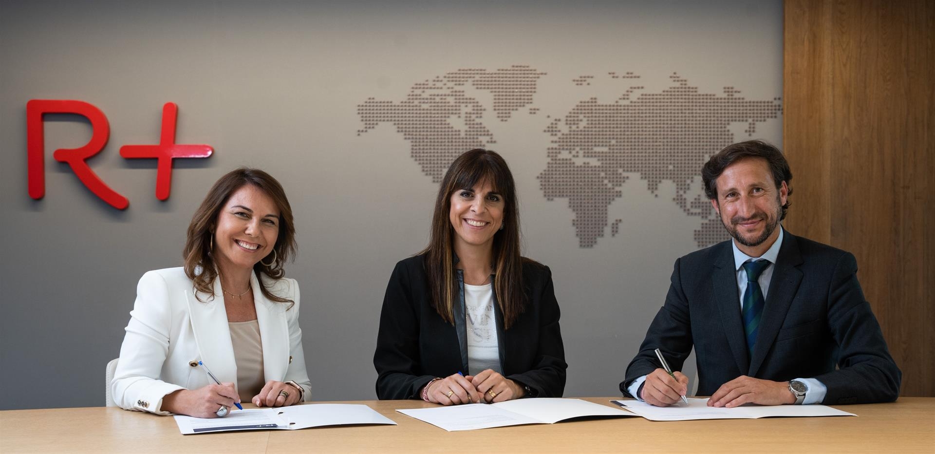 Restalia se alía con Cajamar para favorecer el emprendimiento a franquiciados