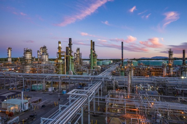 BP usará la tecnología EcofiningTM de Honeywell para el combustible de aviación sostenible