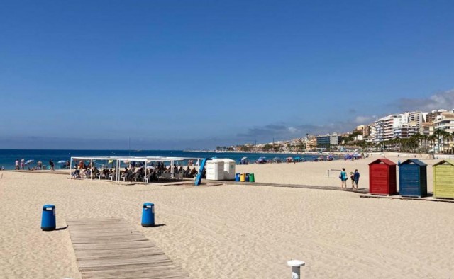 La Vila Joiosa propone a DYA la adjudicación del transporte a las playas accesibles