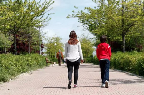 Una nueva sentencia amplía el permiso de maternidad a las familias monoparentales
