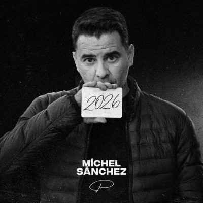 Míchel renueva como técnico del Girona hasta 2026
