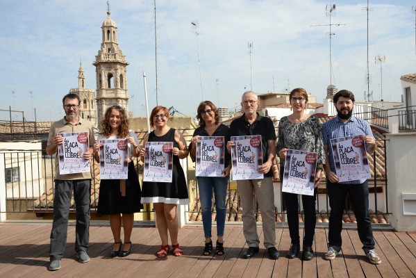 La literatura valenciana vol ser adulta. Preguntes incòmodes al voltant de Plaça del Llibre
