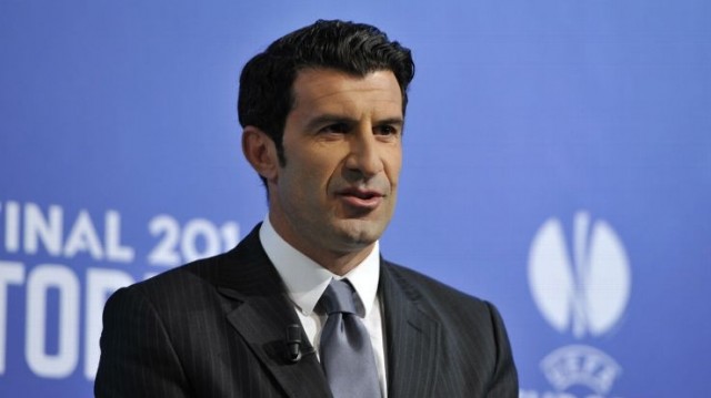 Figo pide el apoyo a la candidatura de Gianni Infantino para presidir la FIFA