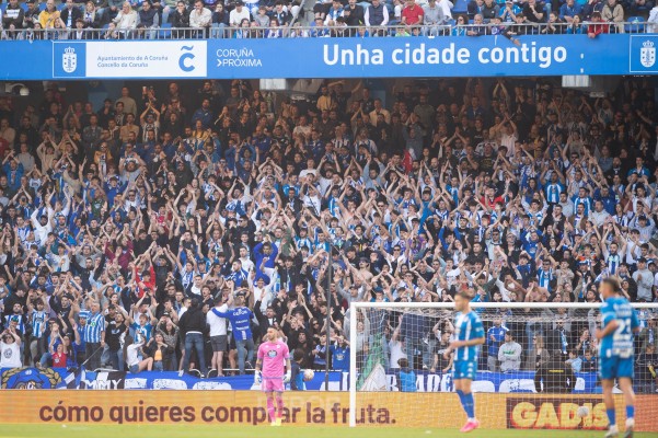 El Deportivo inicia con colas virtuales la venta de entradas para el partido contra el Castellón 