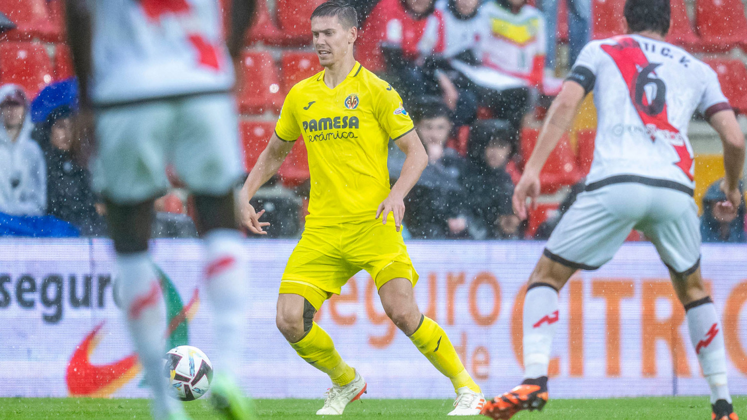 Juan Foyth, operado del hombro derecho
