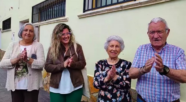 Política al món rural: una jove de 26 anys dirigirà l'Ajuntament de Vallat amb la mare de número dos