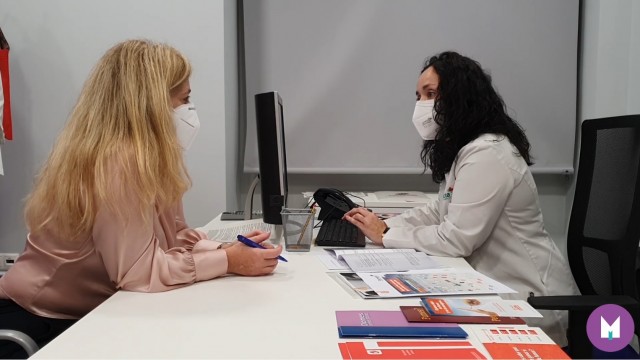 Los farmacéuticos valencianos alertan sobre el riesgo para la salud por el uso de vapeadores

