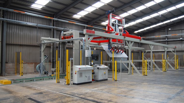 SEM Engineering crea la primera máquina automática de 'picking' para gran formato
