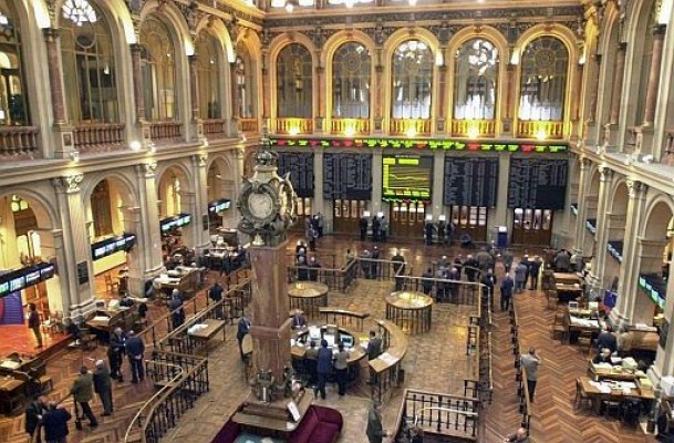 Los resultados cotizan a la baja en bolsa a media sesión