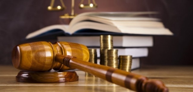 El procurador reduce los tiempos del Contencioso-Administrativo a la mitad