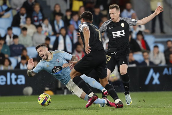 Un descenso del Celta marcaría la eliminatoria entre el Eldense y el filial celeste