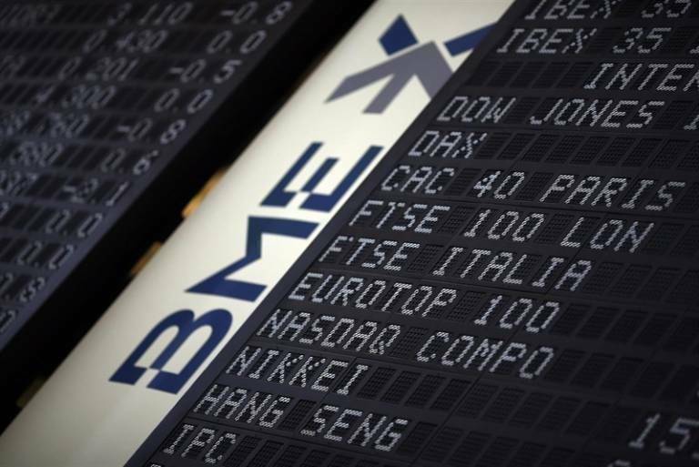 El Ibex 35 cedió una décima en una jornada bursátil de trámite por la ausencia de Wall Street