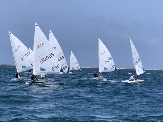 Carlos Martínez, Eduardo Fernández y Elena Sáez son campeones de España de Ilca en San Javier