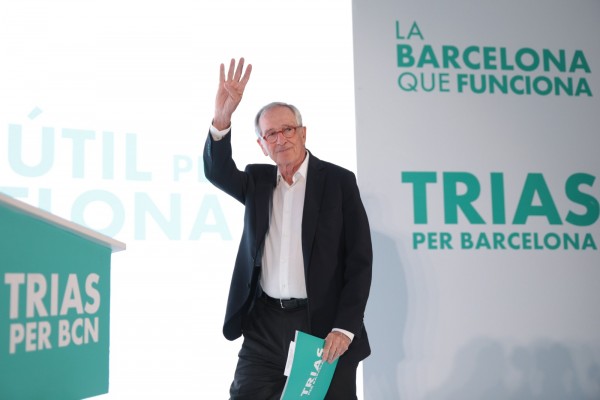 Trias gana en Barcelona y Collboni aventaja a Colau en 330 votos
