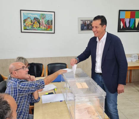 Rubén Alfaro gana las elecciones en Elda sin mayoría absoluta y podrá gobernar con apoyos