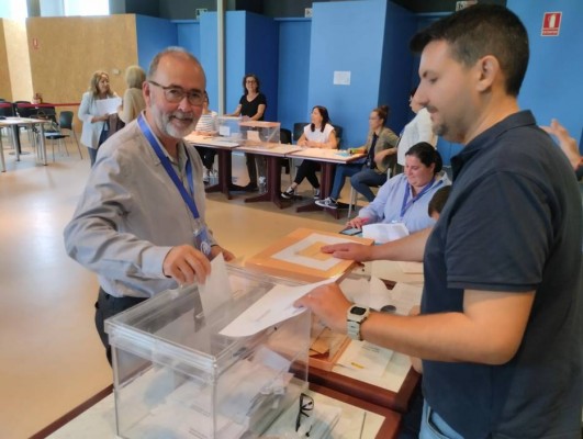 El PP revalida triunfo en El Campello con 8 concejales, uno más que en 2019