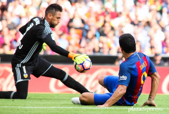 El Valencia se queda como único equipo sin mantener la portería a cero