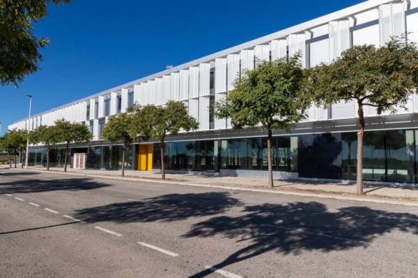 Hoff traslada toda su sede a Elche Campus Tecnológico salvo logística y almacén: un año tras el acuerdo