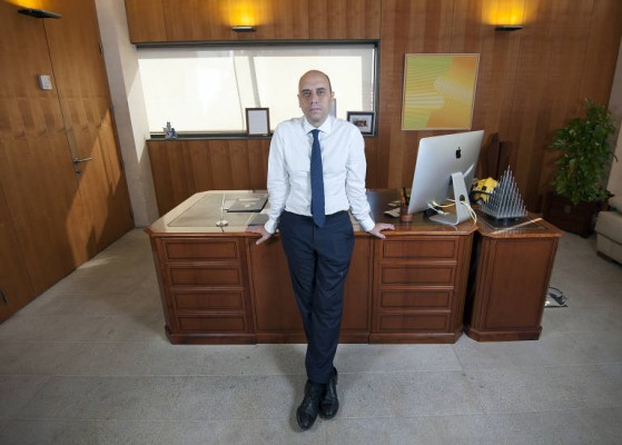 Echávarri confía en aprobar la libertad comercial solo para el centro y descarta futuras ampliaciones 