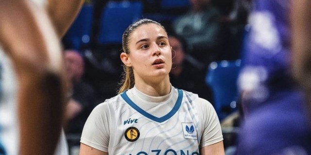 Claudia Contell vuelve al Valencia Basket al acabar su cesión en el Jairis 