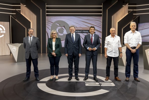 Mazón incomoda a Puig en un intenso debate donde brillan Peris (Cs) e Illueca (Podem)