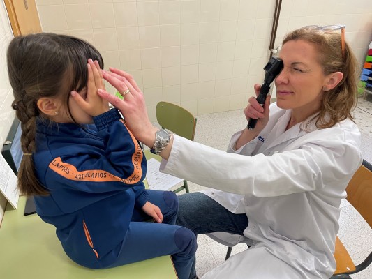 Vithas Castellón emprende una campaña de prevención de anomalías visuales en preescolares