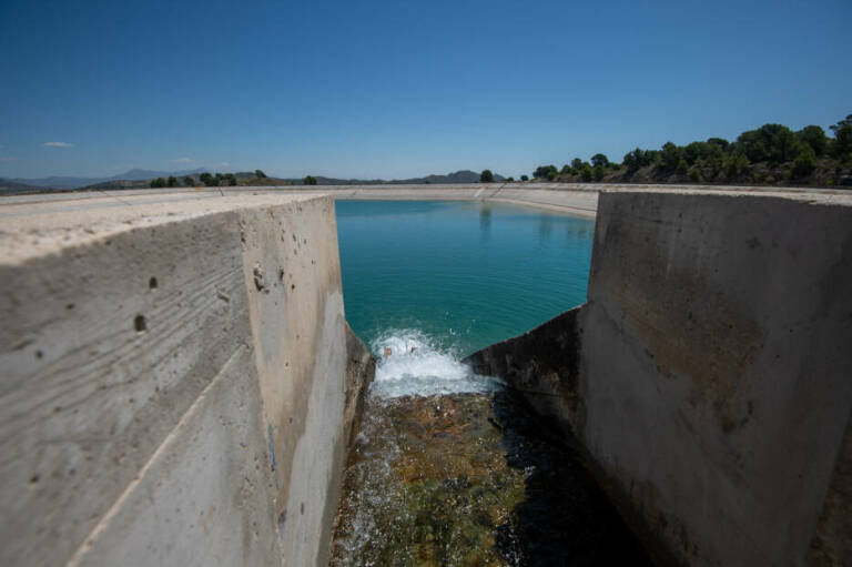 El Júcar-Vinalopó 'estrena' el nuevo convenio con los regantes: 16,4 hectómetros para el verano