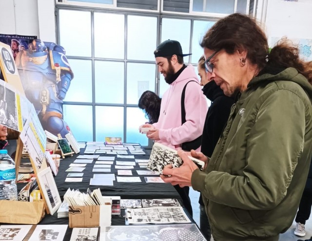 Abrazadera, el festival 'ambulante' de la autoedición