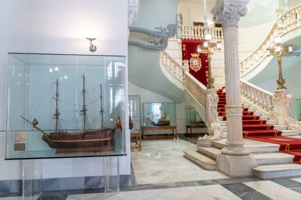 El navío 'San Ildelfonso' se incorpora a la colección de maquetas del Palacio Consistorial de Cartagena 