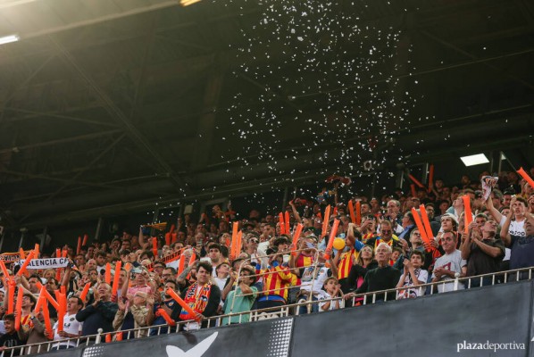Las peñas del Valencia denuncian la sanción al club que 